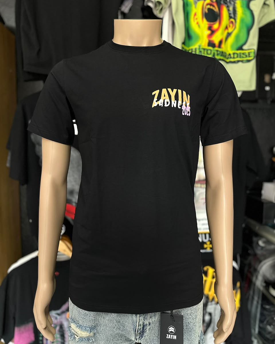 Camiseta Zayin Take Out - Negro