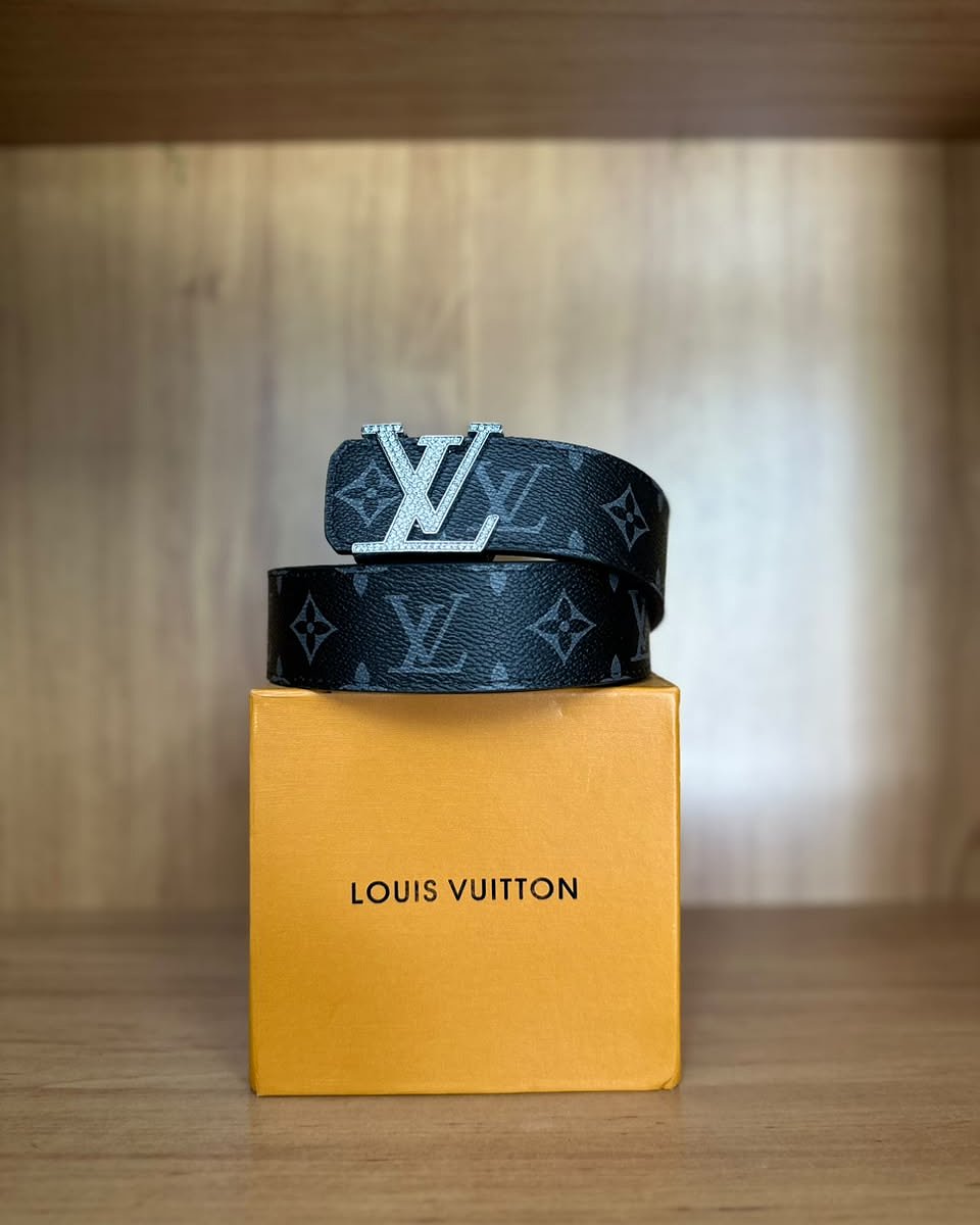 Faja LV Estampada Rombos - Negro